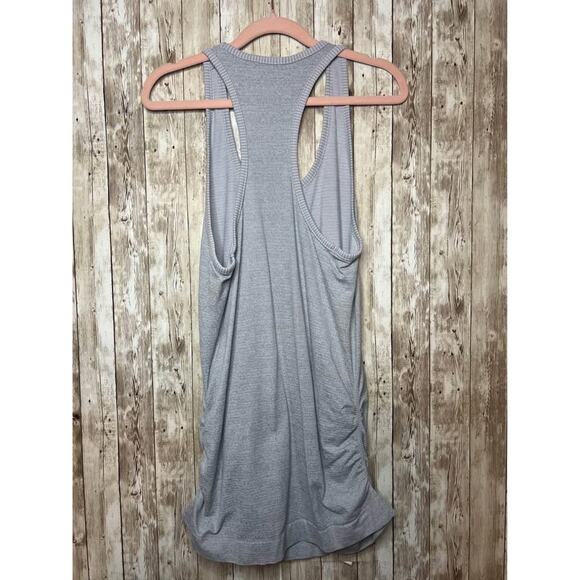 💪 Athleta Athletic Tank Top – Size Medium 💪 - Picture 2 of 3